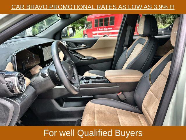 Photo of 2025 Cacti Green Chevrolet Equinox