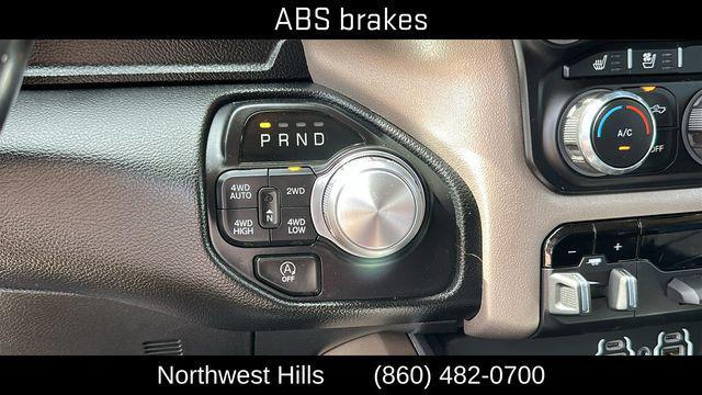 Photo of 2021 Diamond Black Crystal Pearlcoat RAM 1500