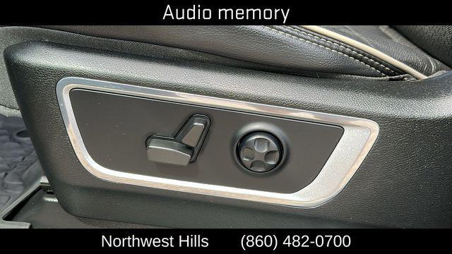 Photo of 2021 Diamond Black Crystal Pearlcoat RAM 1500