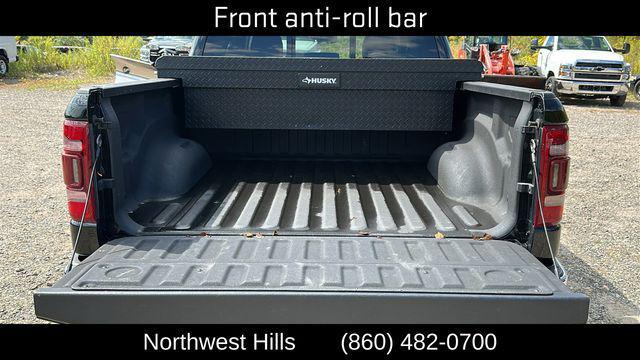 Photo of 2021 Diamond Black Crystal Pearlcoat RAM 1500