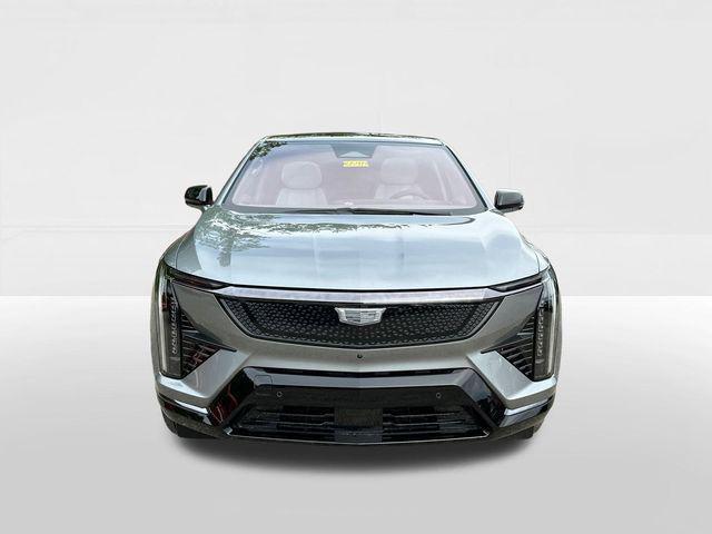 Photo of 2025 Argent Silver Metallic Cadillac OPTIQ