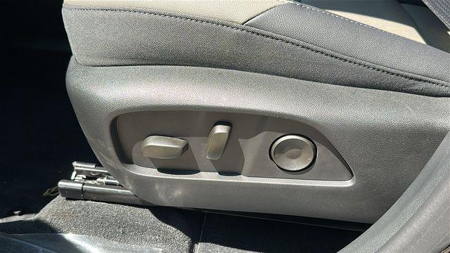 Photo of 2026 Mosaic Black Metallic Chevrolet Equinox