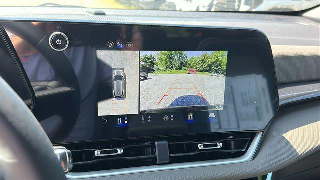 Photo of 2026 Mosaic Black Metallic Chevrolet Equinox