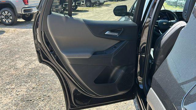 Photo of 2026 Mosaic Black Metallic Chevrolet Equinox