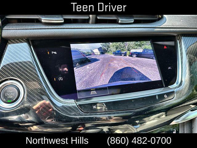 Photo of 2023 Argent Silver Metallic Cadillac XT6