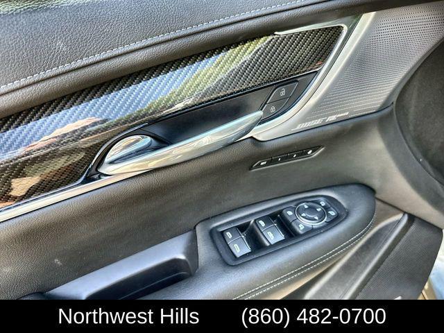 Photo of 2023 Argent Silver Metallic Cadillac XT6