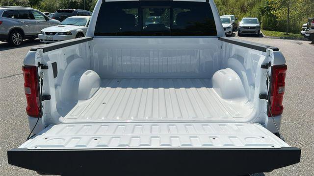 Photo of 2025 Bright White Clearcoat RAM 1500