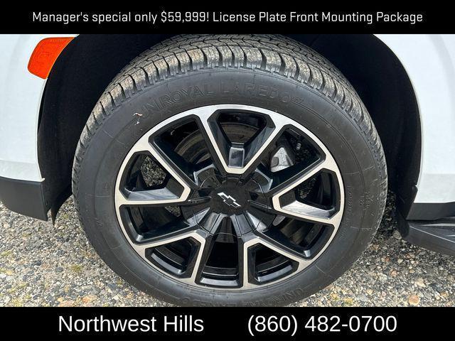 Photo of 2023 Summit White Chevrolet Tahoe