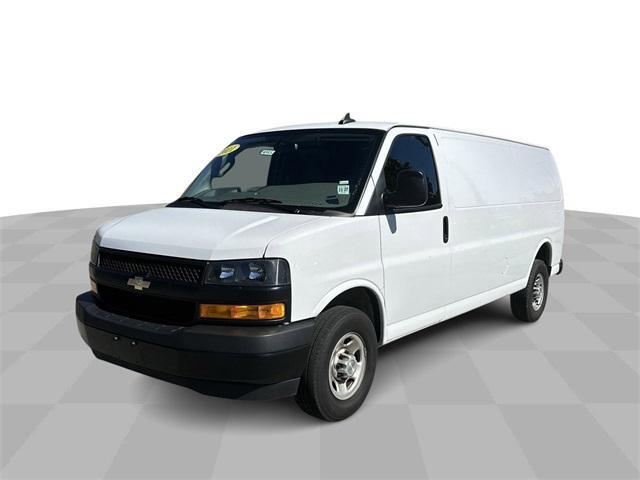 2023 Chevrolet Express 2500