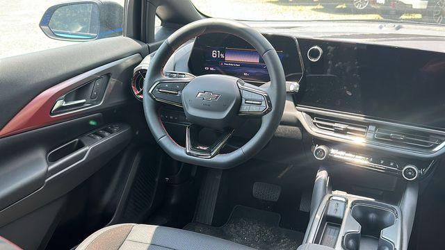 Photo of 2025 Riptide Blue Metallic Chevrolet Equinox EV