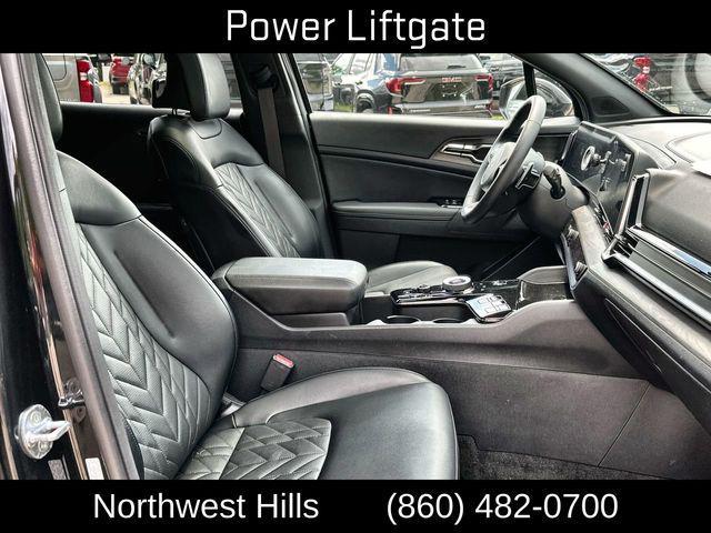 Photo of 2023 Fusion Black Kia Sportage
