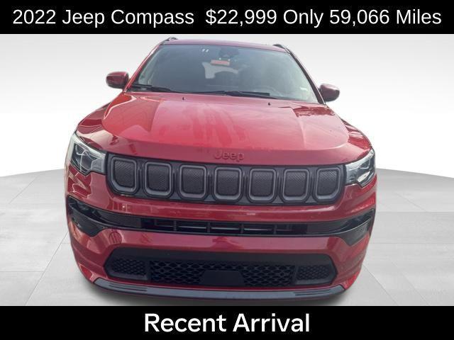 Photo of 2022 Redline Pearlcoat Jeep Compass