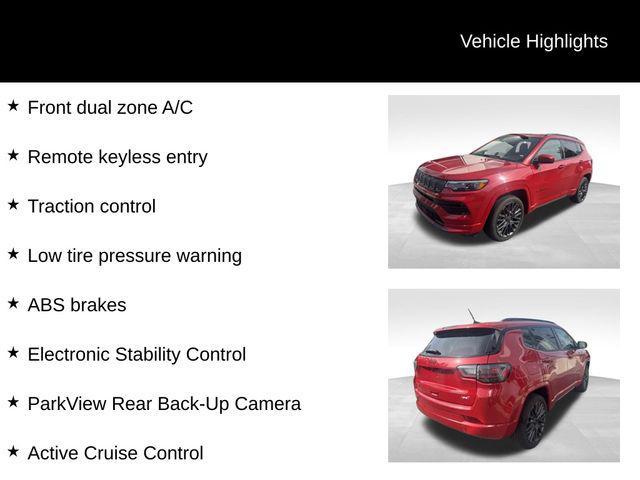 Photo of 2022 Redline Pearlcoat Jeep Compass