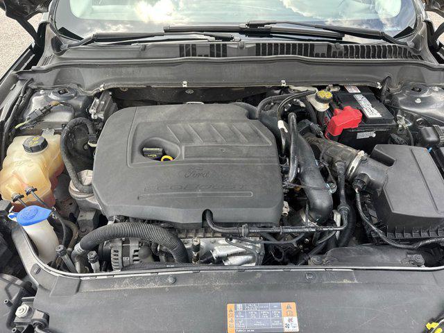 Photo of 2016 Magnetic Ford Fusion