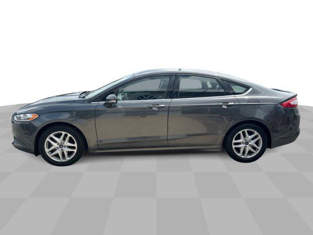 Photo of 2016 Magnetic Ford Fusion