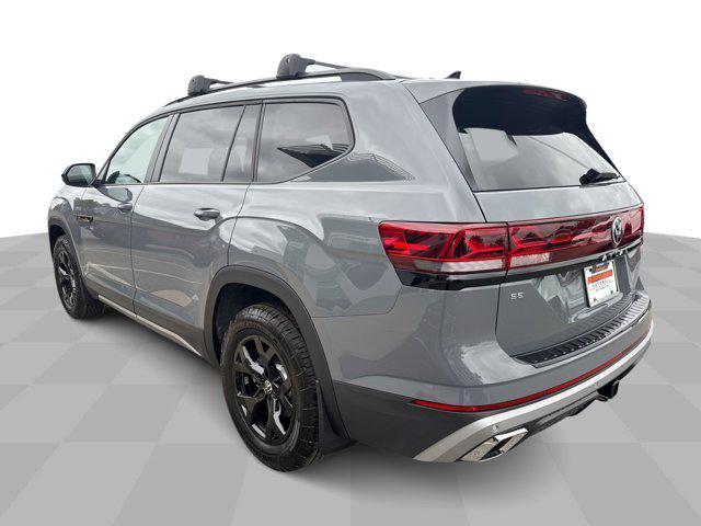Photo of 2025 Pure Gray Volkswagen Atlas