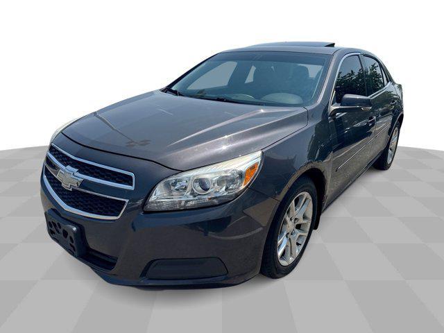 Photo of 2013 Taupe Gray Metallic Chevrolet Malibu