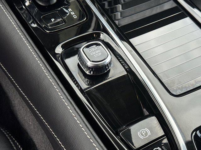 Photo of 2024 Denim Blue Metallic Volvo S90 Recharge Plug-In Hybrid