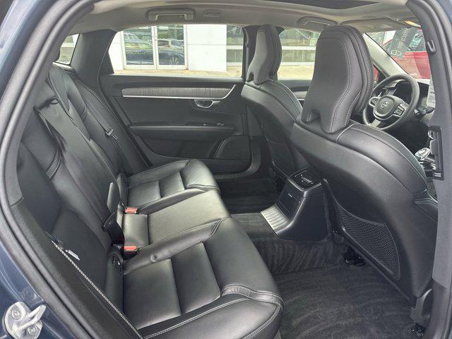 Photo of 2024 Denim Blue Metallic Volvo S90 Recharge Plug-In Hybrid