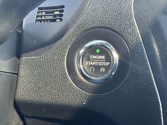 Photo of 2017 Ingot Silver Metallic Ford Explorer