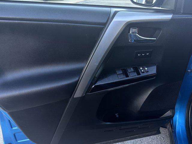 Photo of 2017 Electric Storm Blue Toyota RAV4 Hybrid