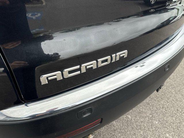 Photo of 2011 Carbon Black Metallic GMC Acadia