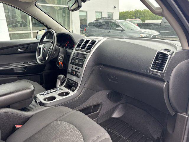 Photo of 2011 Carbon Black Metallic GMC Acadia
