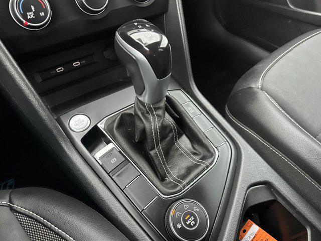 Photo of 2022 Pure White Volkswagen Taos
