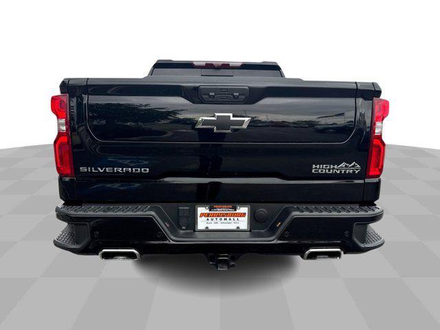 Photo of 2024 Black Chevrolet Silverado 1500