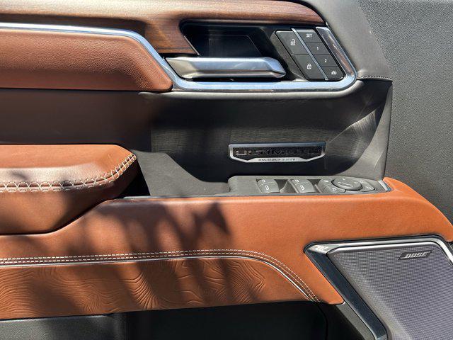 Photo of 2023 White Frost Tricoat GMC Sierra 1500