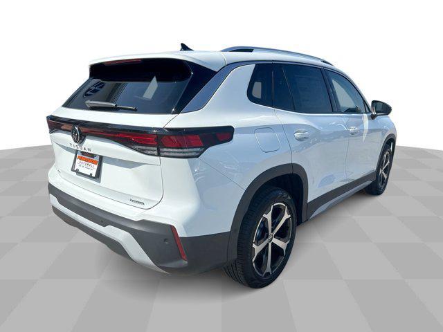 Photo of 2025 Pure White Volkswagen Tiguan