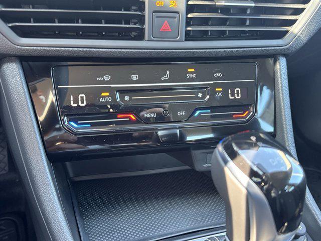 Photo of 2025 Pyrite Silver Metallic Volkswagen Jetta
