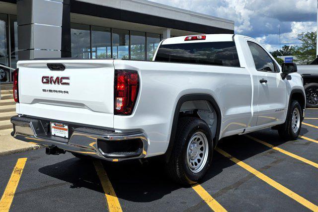 Photo of 2025 Summit White GMC Sierra 1500
