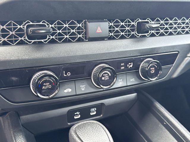 Photo of 2023 Crystal Black Pearl Honda Accord