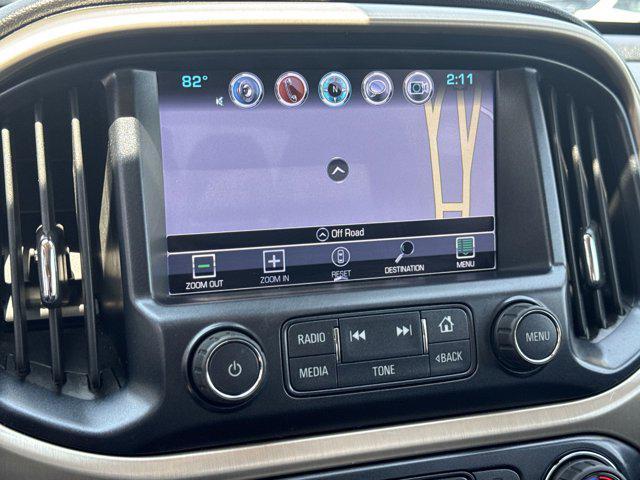 Photo of 2018 Summit White GMC Canyon