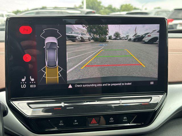 Photo of 2021 Mythos Black Metallic Volkswagen ID.4