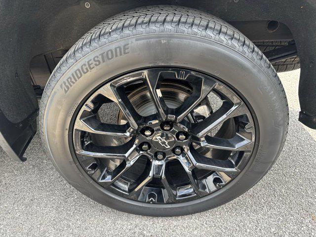 Photo of 2024 Sterling Gray Metallic Chevrolet Silverado 1500