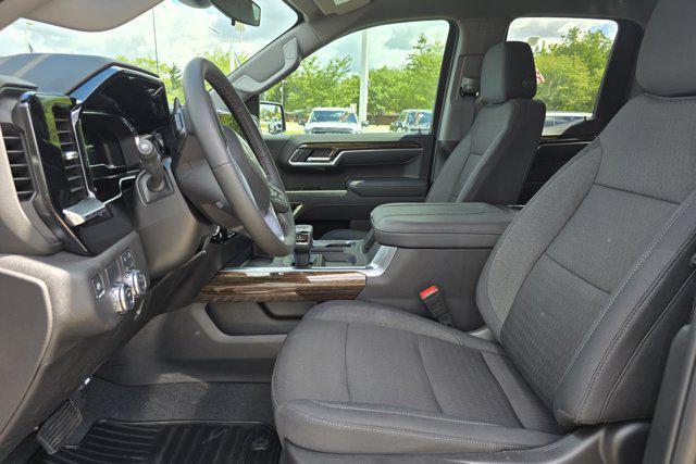 Photo of 2025 Onyx Black GMC Sierra 1500