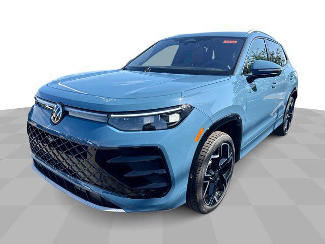 Photo of 2025 Monterey Blue Pearl Volkswagen Tiguan