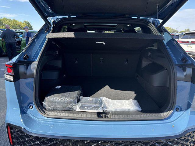 Photo of 2025 Monterey Blue Pearl Volkswagen Tiguan