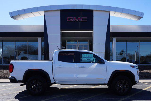 Photo of 2025 Summit White GMC Canyon