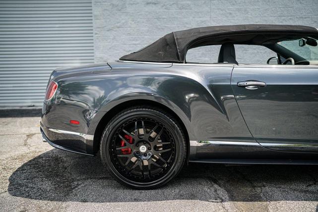 Photo of 2014 Gray Bentley Continental GT