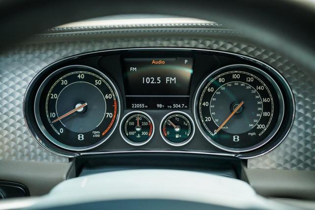 Photo of 2014 Gray Bentley Continental GT