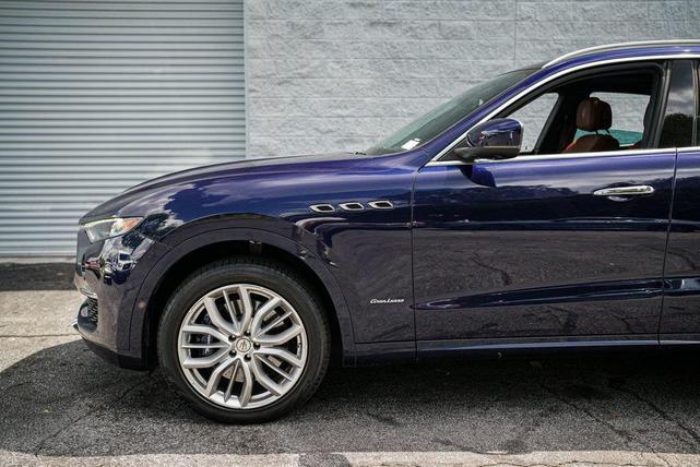 Photo of 2021 Blue Maserati Levante
