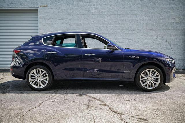 Photo of 2021 Blue Maserati Levante