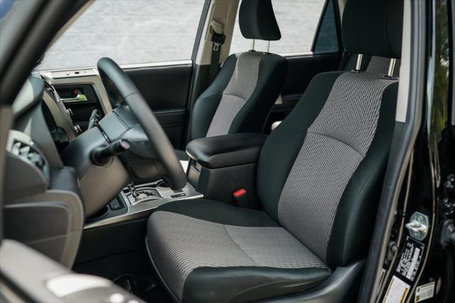 Photo of 2023 Midnight Black Metallic Toyota 4Runner