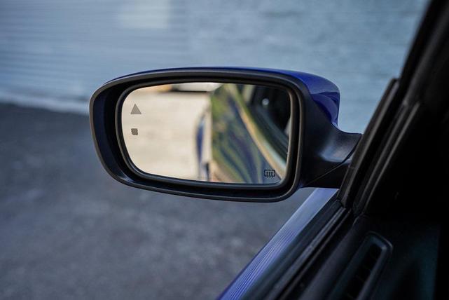 Photo of 2022 Indigo Blue Dodge Charger