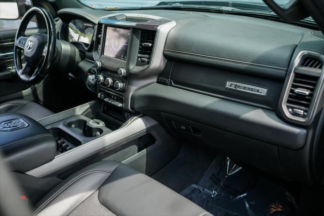 Photo of 2021 Granite Crystal Metallic Clearcoat RAM 1500