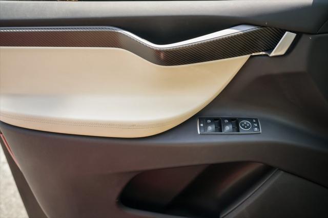 Photo of 2018 Red Multi-Coat Tesla Model X