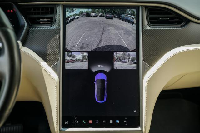 Photo of 2018 Red Multi-Coat Tesla Model X